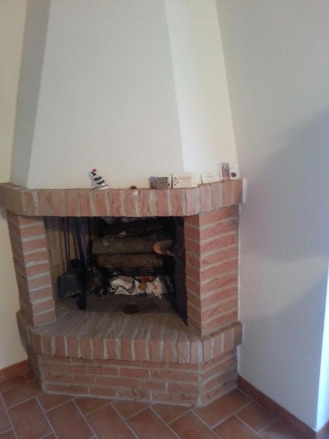 Il Poggio Da Leo Apartamento Capanne Exterior foto
